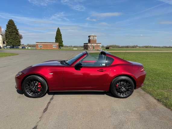 Mazda MX-5 (2024)