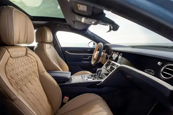 Bentley Flying Spur Hybrid Mulliner