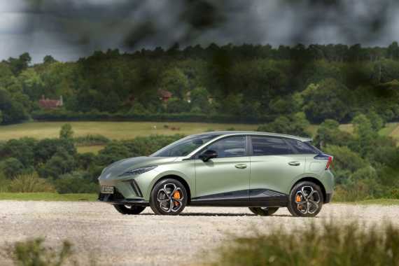 MG4 EV XPower