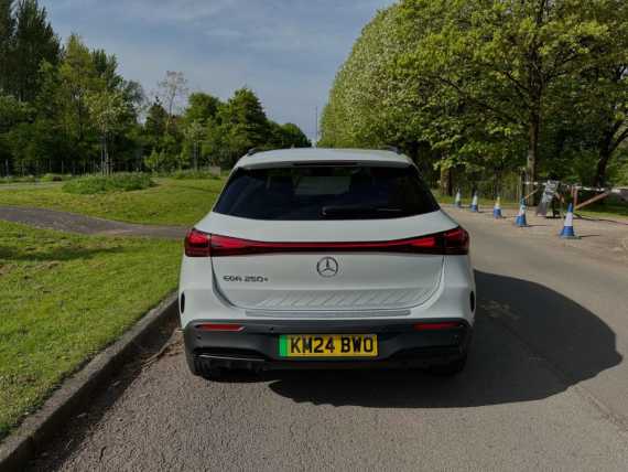 Mercedes-Benz EQA 250+ AMG Line Premium Plus