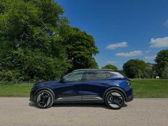 Renault Scenic E-TECH EV