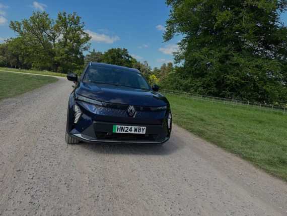 Renault Scenic E-TECH EV