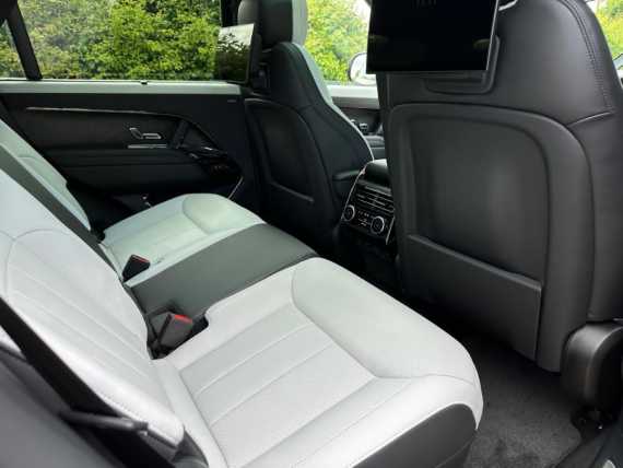 Range Rover Sport Autobiography