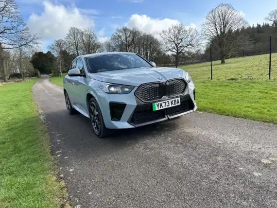 BMW iX2