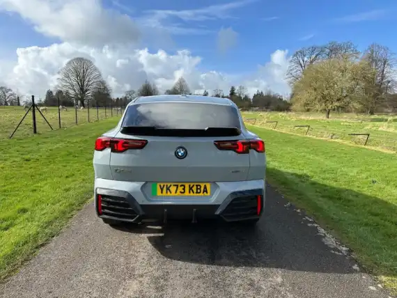 BMW iX2