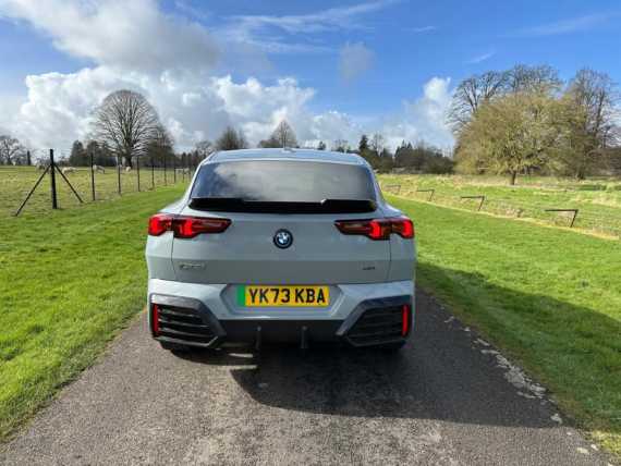 BMW iX2