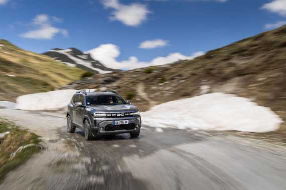 All-New 2024 Dacia Duster