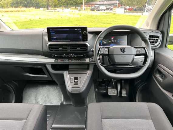 Peugeot E-Traveller Active Long Electric