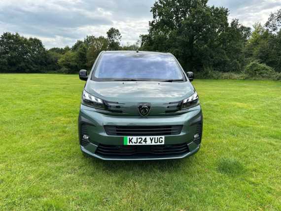 Peugeot E-Traveller Active Long Electric
