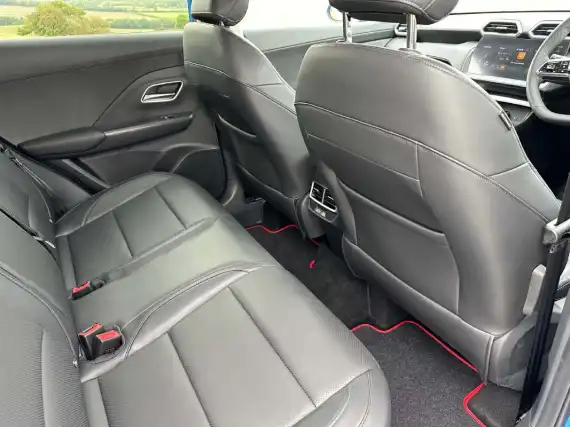 MG ZS Hybrid+