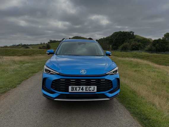 MG ZS Hybrid+