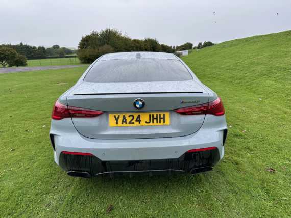 BMW M440i xDrive Coupe