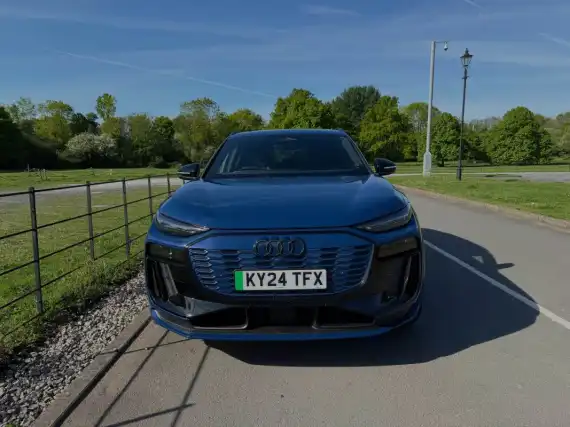 Audi Q6 e-tron quattro Launch Edition