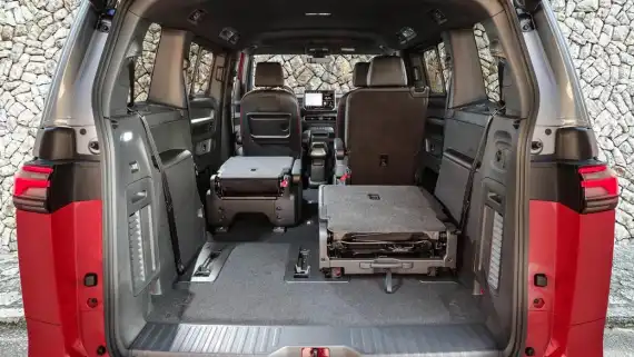 Volkswagen ID. Buzz Life 7-seat LWB 86kWh Pro