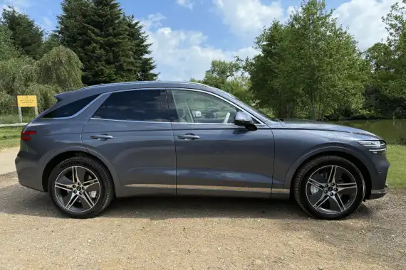 Genesis Electrified GV70 Luxury