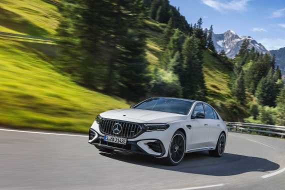 Mercedes-AMG E 53 HYBRID 4MATIC Saloon