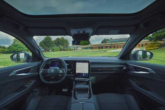 New Renault Austral Full Hybrid E-Tech 200hp