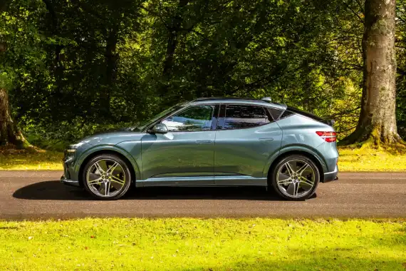 Genesis GV60