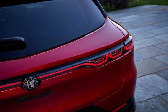 New Alfa Romeo Tonale