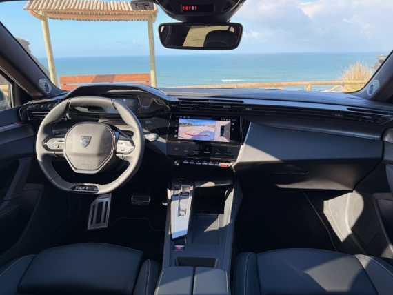 Peugeot E-308