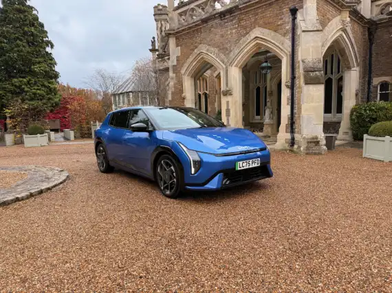 Kia EV4