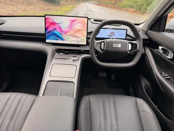 Geely Starray EM-i