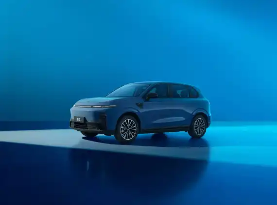 Leapmotor B10