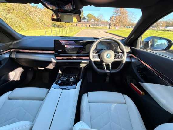 BMW 530e M Sport Pro Touring
