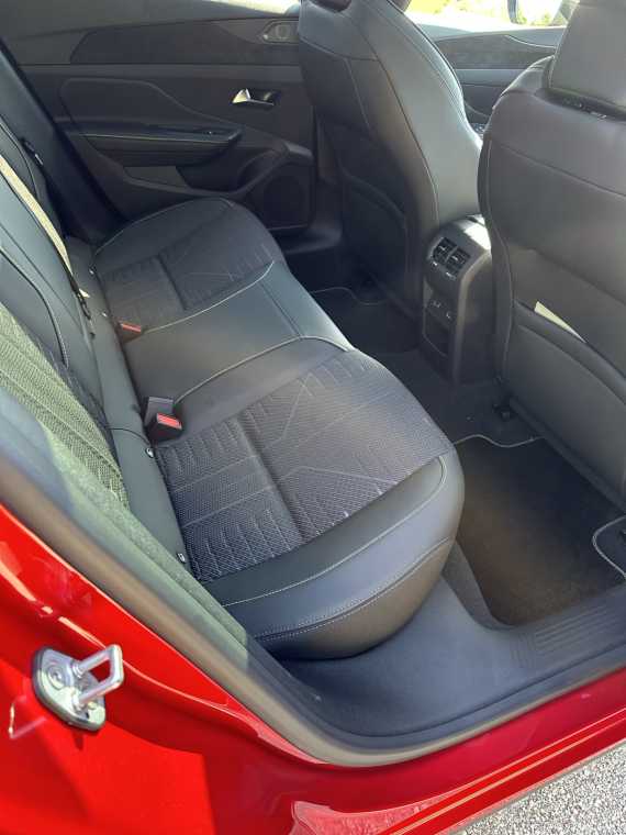 New Peugeot e-408 2026