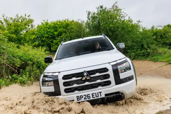 Mitsubishi L200