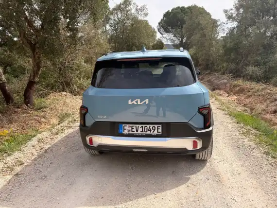 Kia EV2