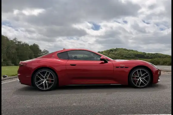 Maserati GranTurismo Trofeo