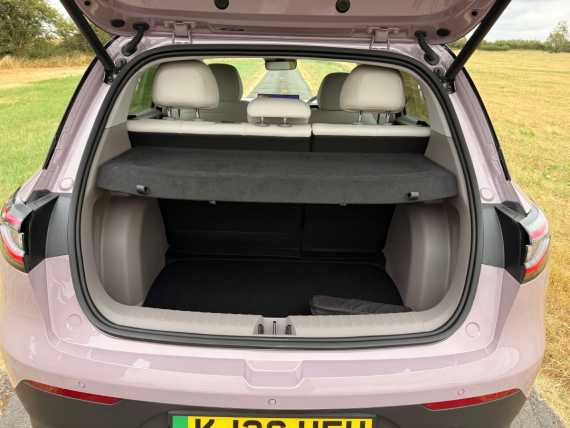 Geely EX2 2026