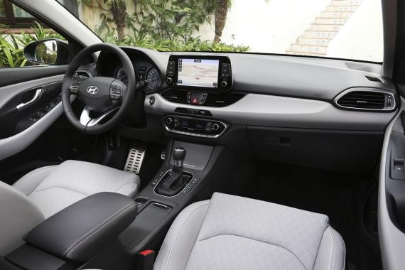 Hyundai i30 2017 Review