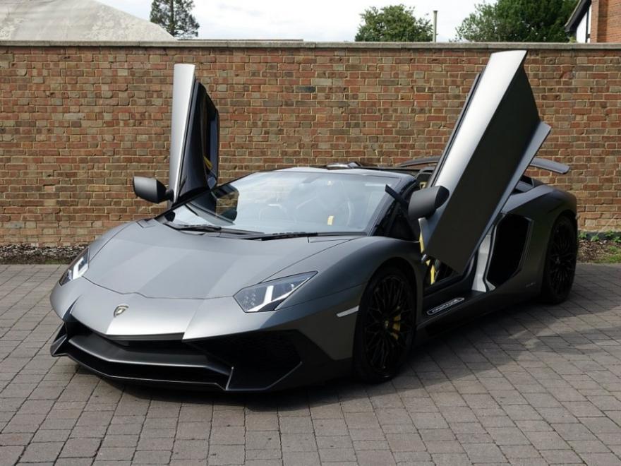 Lamborghini Aventador - 2016 - £435,000