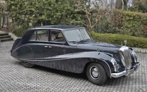 Daimler DK400