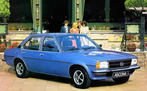 Opel Ascona Auto