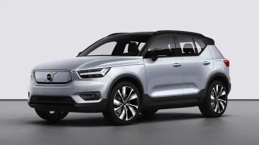 Volvo XC40 Recharge P8