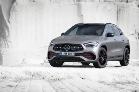 Mercedes-Benz GLA Sport Executive: £36,090