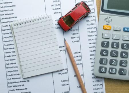 How do I find out if a car has a valid MOT?