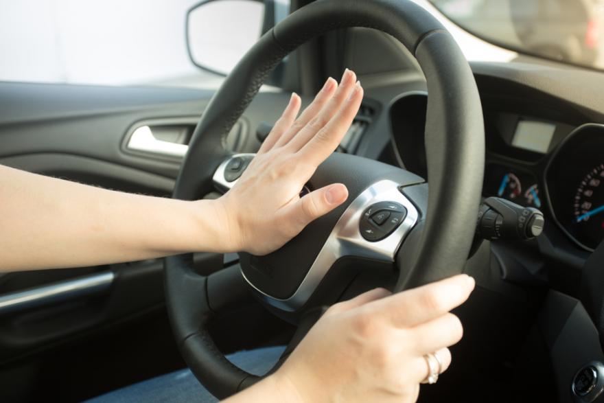 Top 10 Most Infuriating Driver Habits