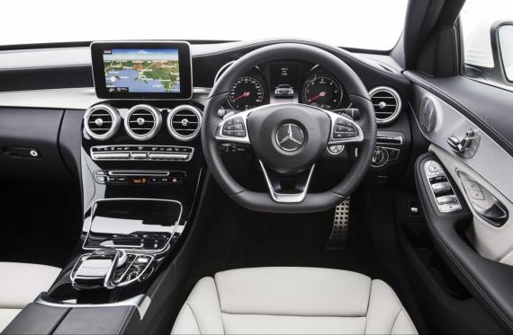 Mercedes-Benz C Class Saloon 2016 Review