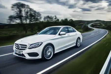 Mercedes-Benz C Class Saloon 2016 Review