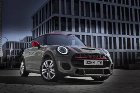 MINI Cooper John Cooper Works Hatchback 2019 Review