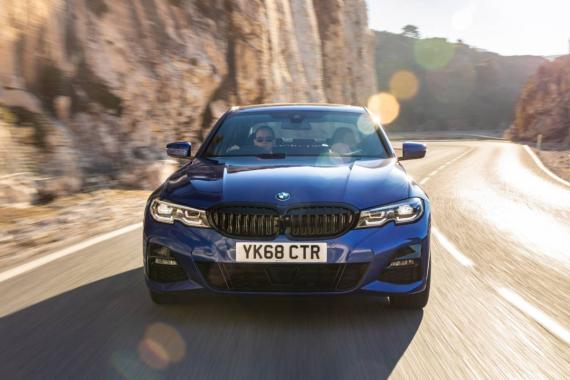 BMW 3 Series Saloon Review