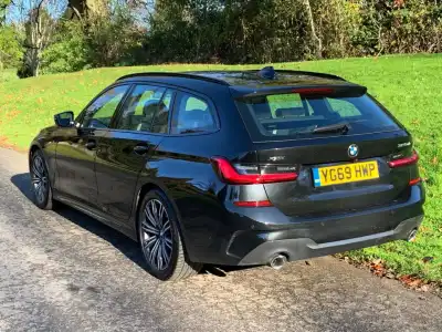 BMW 320d xDrive M Sport Touring Review