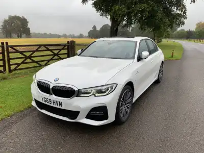 Bmw 330e m clearance sport auto