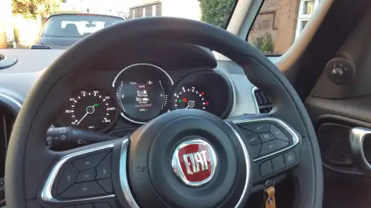 Fiat 500L 2017 Review