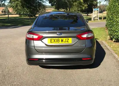 Ford Mondeo Hybrid Review