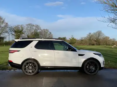 Land Rover Discovery Landmark Edition Review